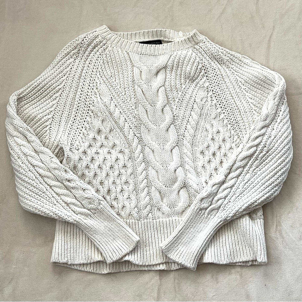 White BANANA REPUBLIC knit sweater